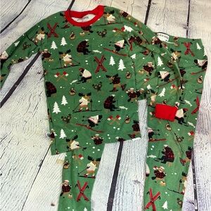 Festive Green Ski Print Kids Pajama Set